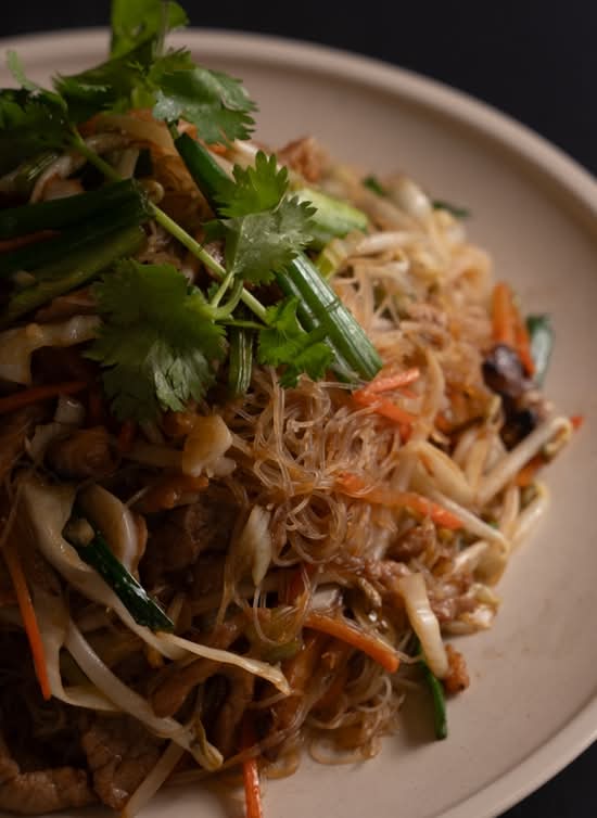 Taiwanese Stir Fried Rice Noodles / 台式炒米粉
